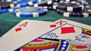 Apa Ini Sukar Membuahkan Uang Dari Di Internet Texas Hold-em Online poker?