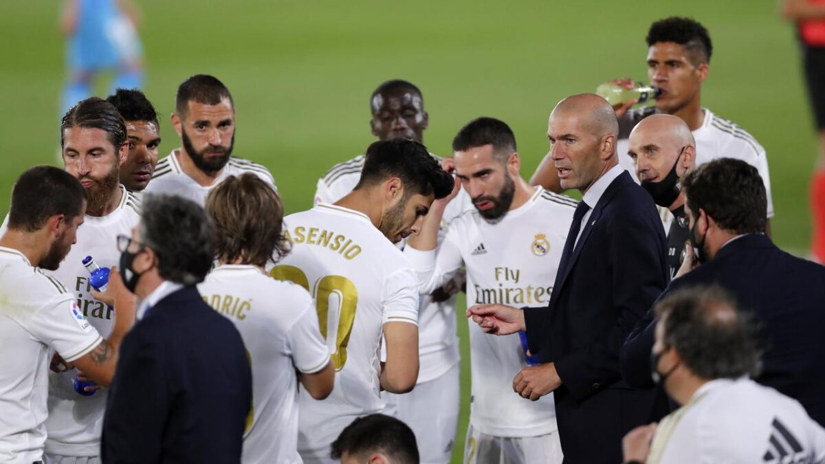 Real Madrid Akan Kehilangan Dua Pemain Seniornya